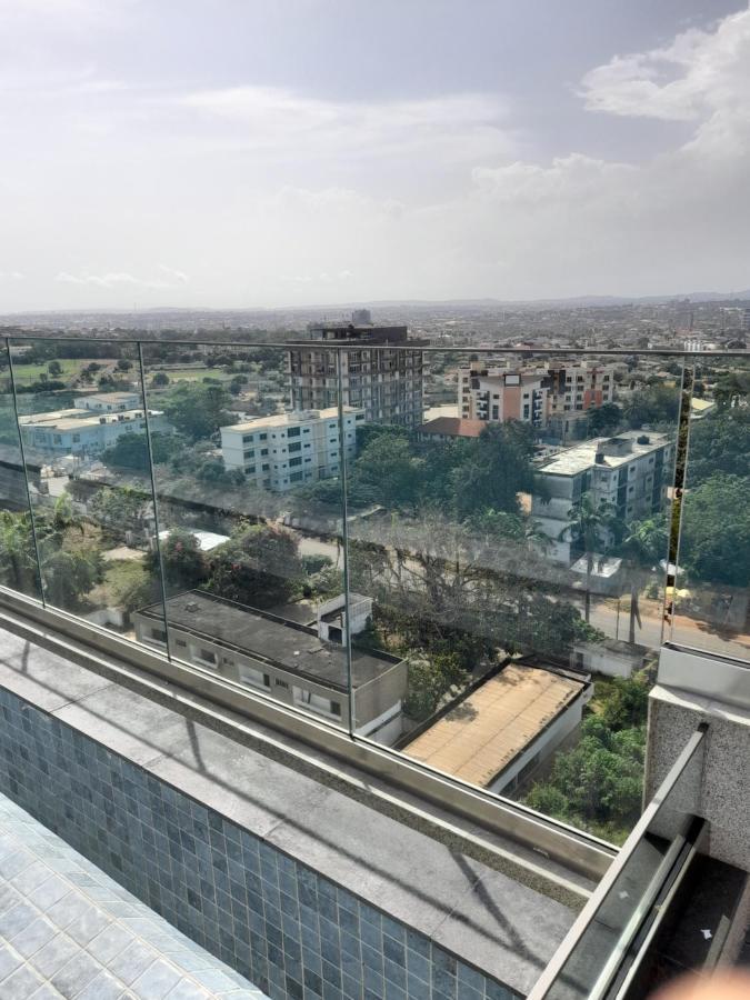 The Lennox D-Plus Apartments Accra Luaran gambar