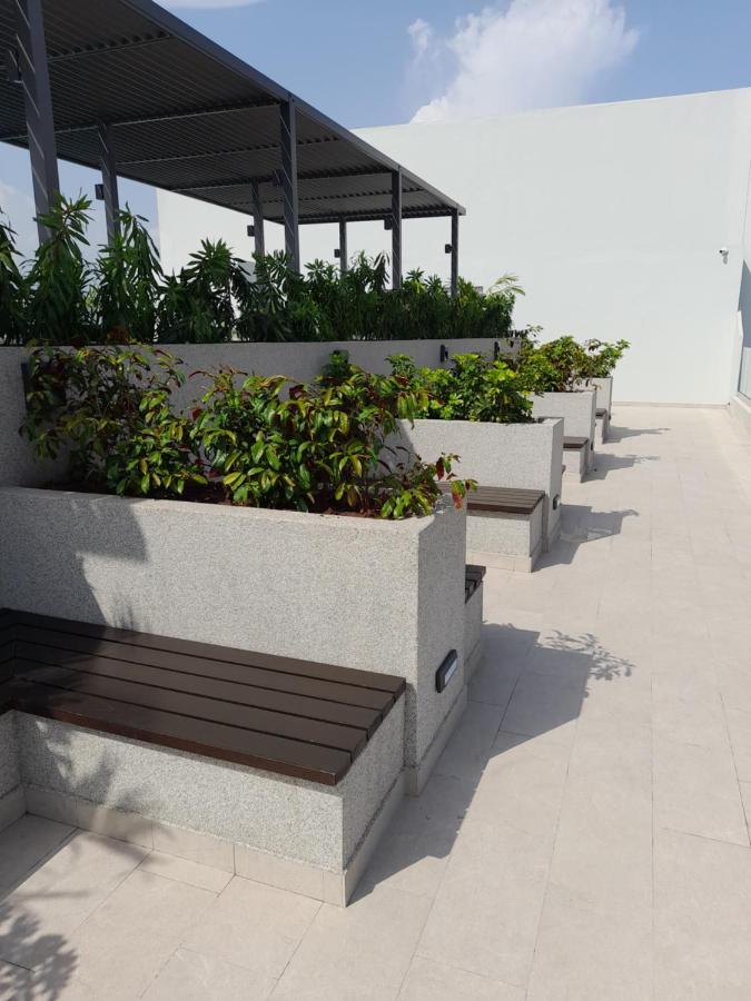 The Lennox D-Plus Apartments Accra Luaran gambar