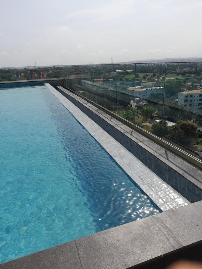 The Lennox D-Plus Apartments Accra Luaran gambar